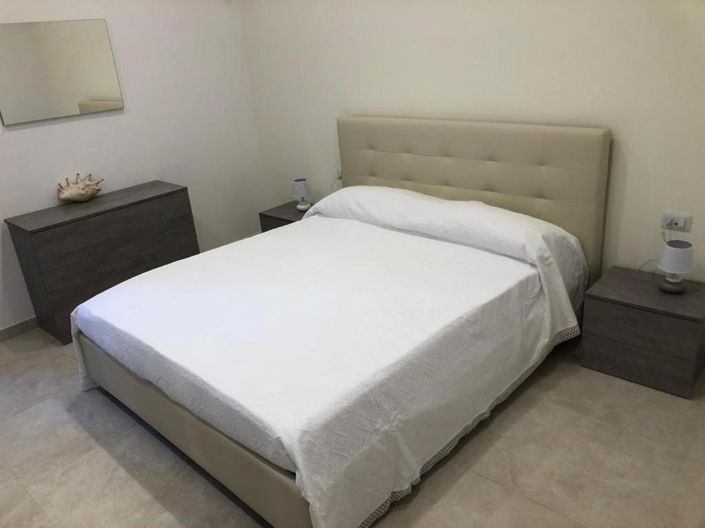 Annie's Riviera Naples